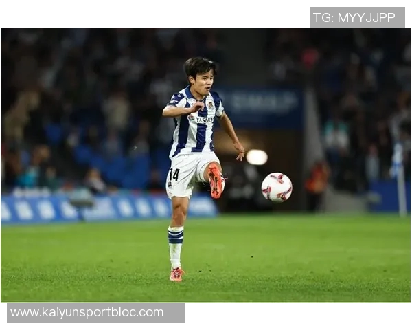 伊东纯也社交媒体庆祝胜利久保建英赞其传中如激光般精准